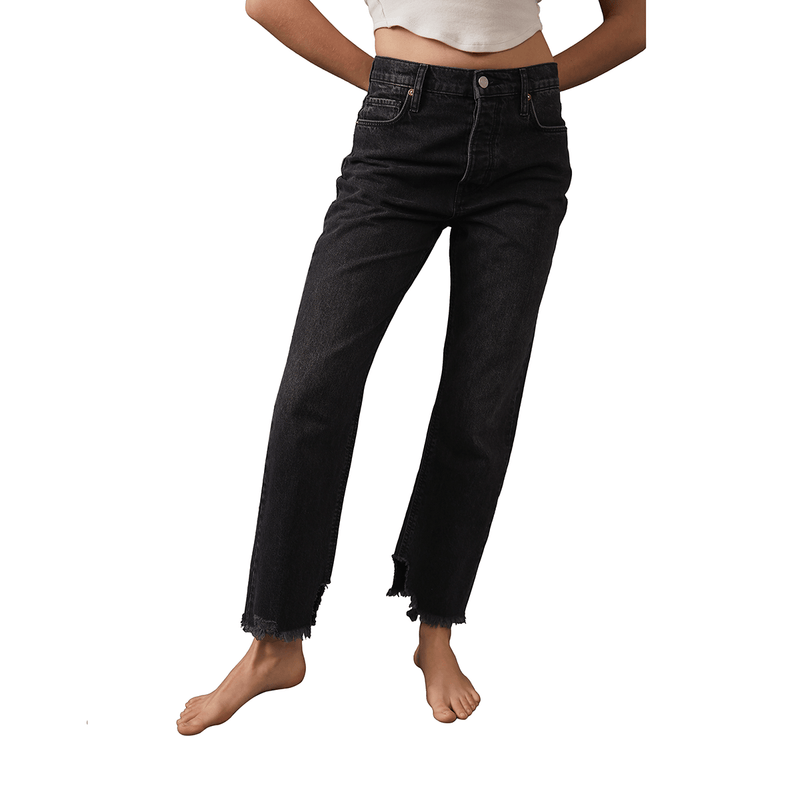 Tapered discount boyfriend jeans