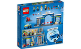 LEGO® City Police - Police Station Chase