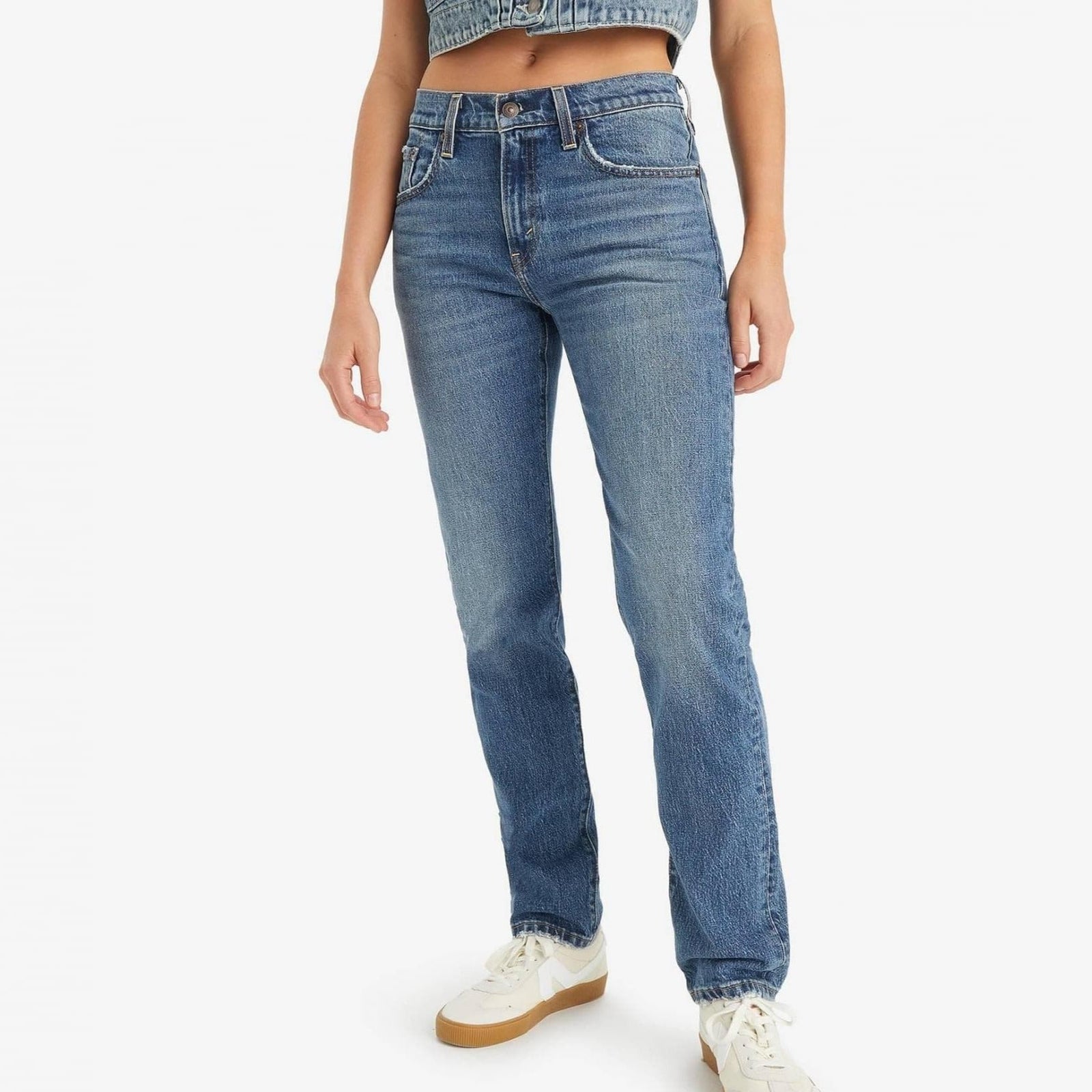 Levi s Middy Straight Jeans On Trend in Blue