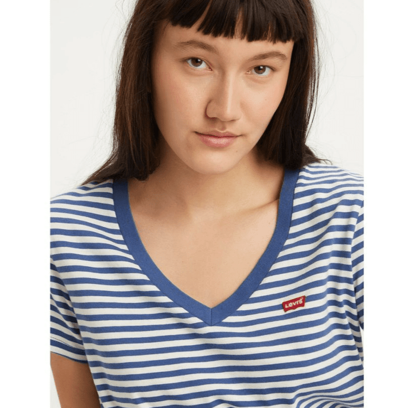 Levi's perfect v top neck tee