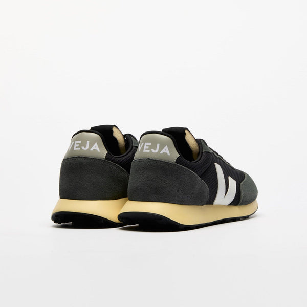 VEJA Rio Branco II Alveomesh Black/White Trainers