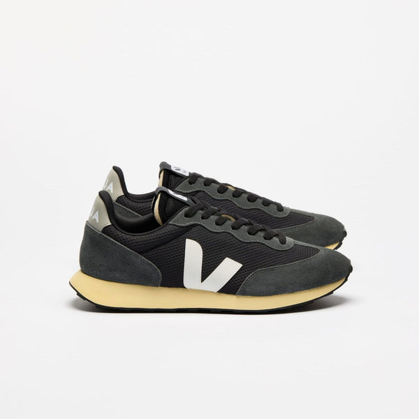 VEJA Rio Branco II Alveomesh Black/White Trainers